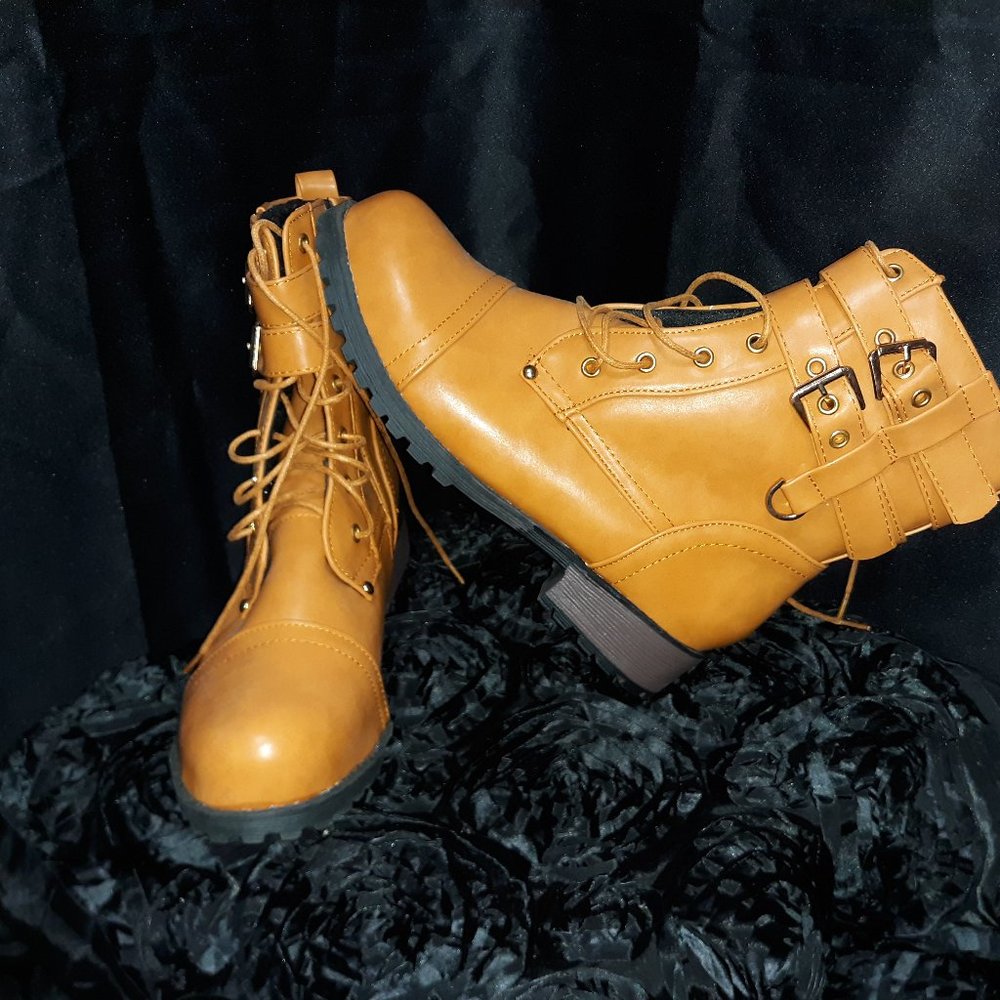 ( New ) Women's Boots
